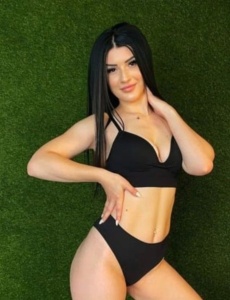 Erika atractiva muy senzual nueva en benidorm