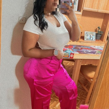Dejate encantar con mis curvas naturales, elda, Elda