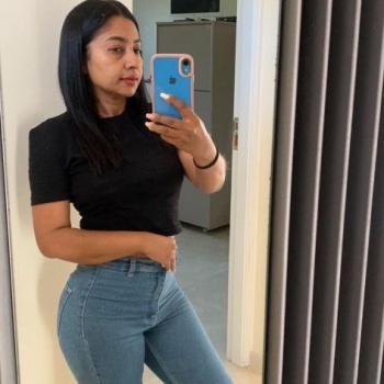 Cariño soy tamara colombiana y estoy por unas, Elche