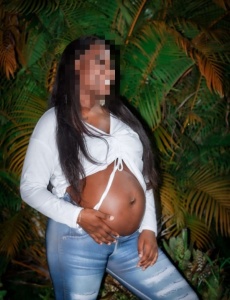 Atención novedad chica embarazada negra fiestera