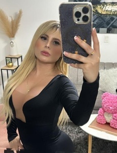 Hola soy karen nueva en denia