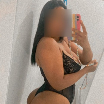 Hermosa morena en elda, Elda