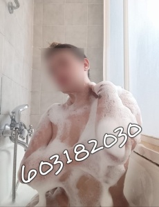 Recien llegada a alicante-jenny exageradamente complaciente y fiestera 24hr