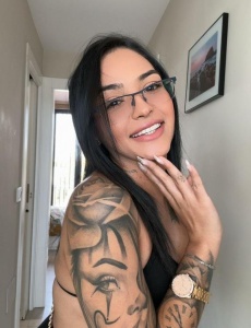 Hola mis hermosos mi nombre es Luciana y