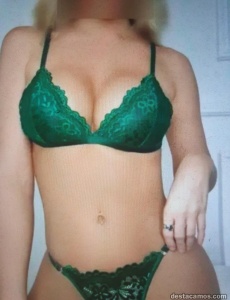 Chica joven disfrutemos los dos de nuestras