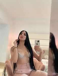 Sofia colombiana encantadora