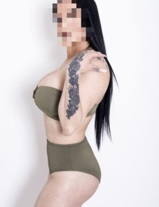 Mi nombre es SCARLETH, una Escort tan cariñosa