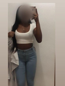 Camila mulata dulce y cariÑosa