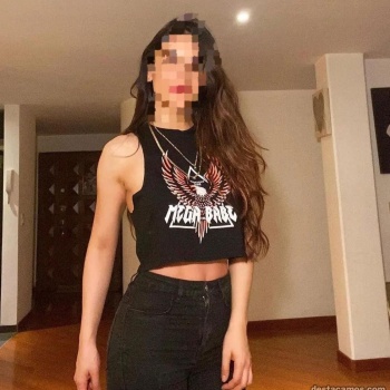 Jovencita camila, Alicante