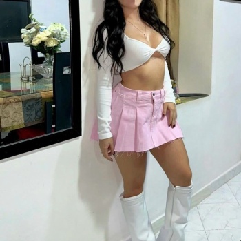Colombiana muy bonita joven – primera vez, Alicante
