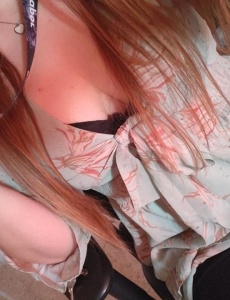 Chica 22 ana salidas 24h