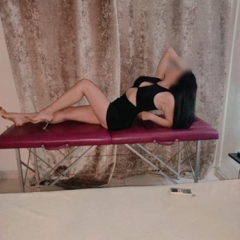 Sonia masajista, Elche