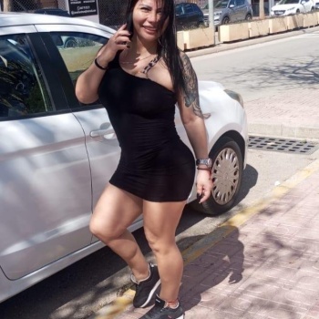 Lina dama de compañía, Alicante