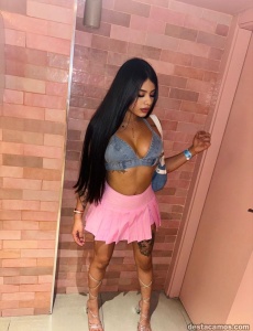 ¡Hola! Soy Cata, una encantadora chica latina con