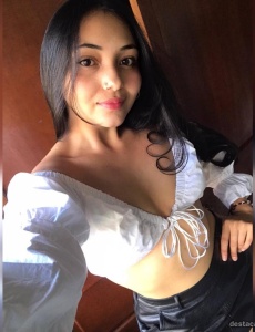 Sofi nueva escort en denia