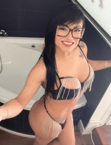 Soy SHARON una masajista,inteligente y ala que le