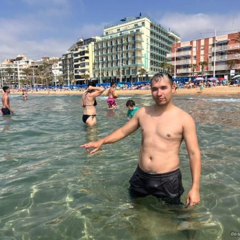 Felipe joven 24 aÑos salidas 24h, Alicante