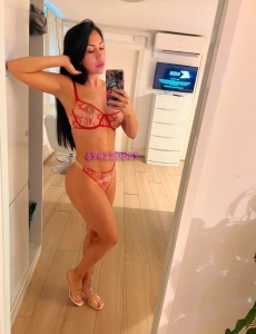 Rosita hermosa mujer espaÑola