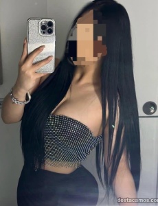 Venezolana busca
