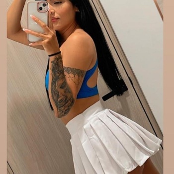 Soy valeria latina divertida y experta en dar emociones, Alicante