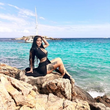 Jovencita de paso por torrevieja tu mejor compañía 20 años, Torrevieja