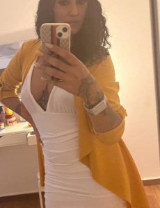 Luciana brasileña joven
