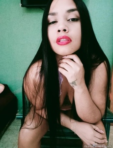 Joven venezolana alicante