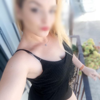 Hola amores mi nombre es candela, tengo 25, Alicante
