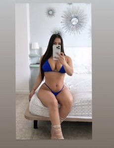 Daniela muy cariñosa latina benidorm