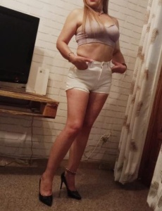 Guapa colombiana ¿quieres compañía las 24 horas?