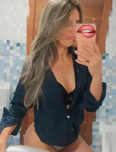 Soy laura brasileña 26 años primera vez en benidorm