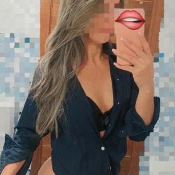 Soy laura brasileña 26 años primera vez en benidorm, Benidorm