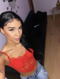 Kendall️‍ señorita de paso por alicante