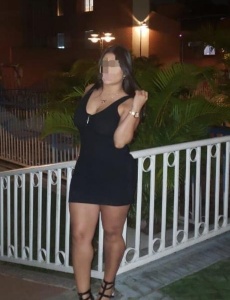 Latina hermosa y buenas curvas recien llegada a benidorm