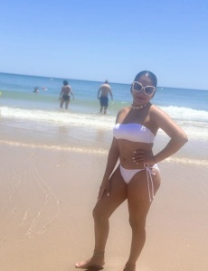 Soy una chica colombiana muy guapa,divertida y una