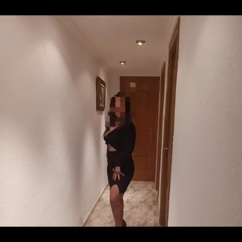Chica guapa nueva en la ciudad, Alicante
