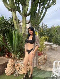 Soy flor belleza colombiana de novedad en tu ciudad alicante te animas