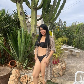 Soy flor belleza colombiana de novedad en tu ciudad alicante te animas, Alicante