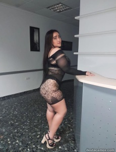 Exótica y real