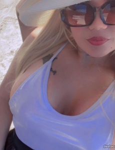 María