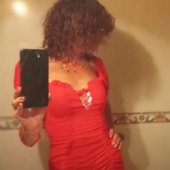 Española flaquita madurita 45años video llamada sexting videos grabados fotos etc, Torrevieja