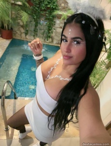 Only outputs!! Hello, i'm nicole, a fiery latina all for you in alicante.