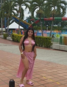 Chica colombianade lujo