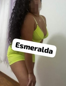 Esmeralda ,cariÑosa muy implicada servicios ecÓnomicos dsde 20€ f