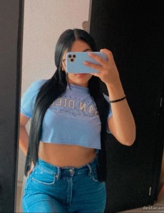 Chica dulce y cariñosa