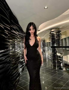 Spain girl 19 years out call or my home