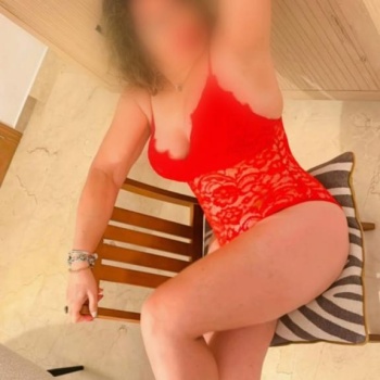 Madurita nueva en estepona, Alicante