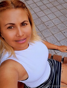 Soy catira y te doy compañia