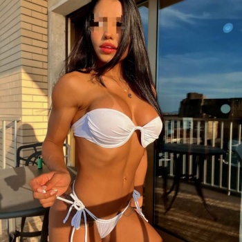 Hola mis amores me llamo gaby y estoy reciÉn llegada a villena, Villena