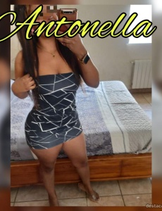 Antonella nuevamente en elche